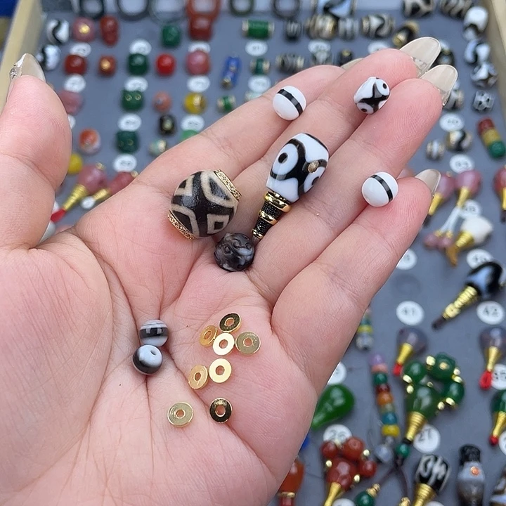 玛瑙/玉髓饰品未镶嵌【****】