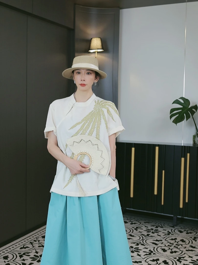 UWS2506061凤凰于飞棉麻设计师新中式气质显瘦减龄短袖上衣重工