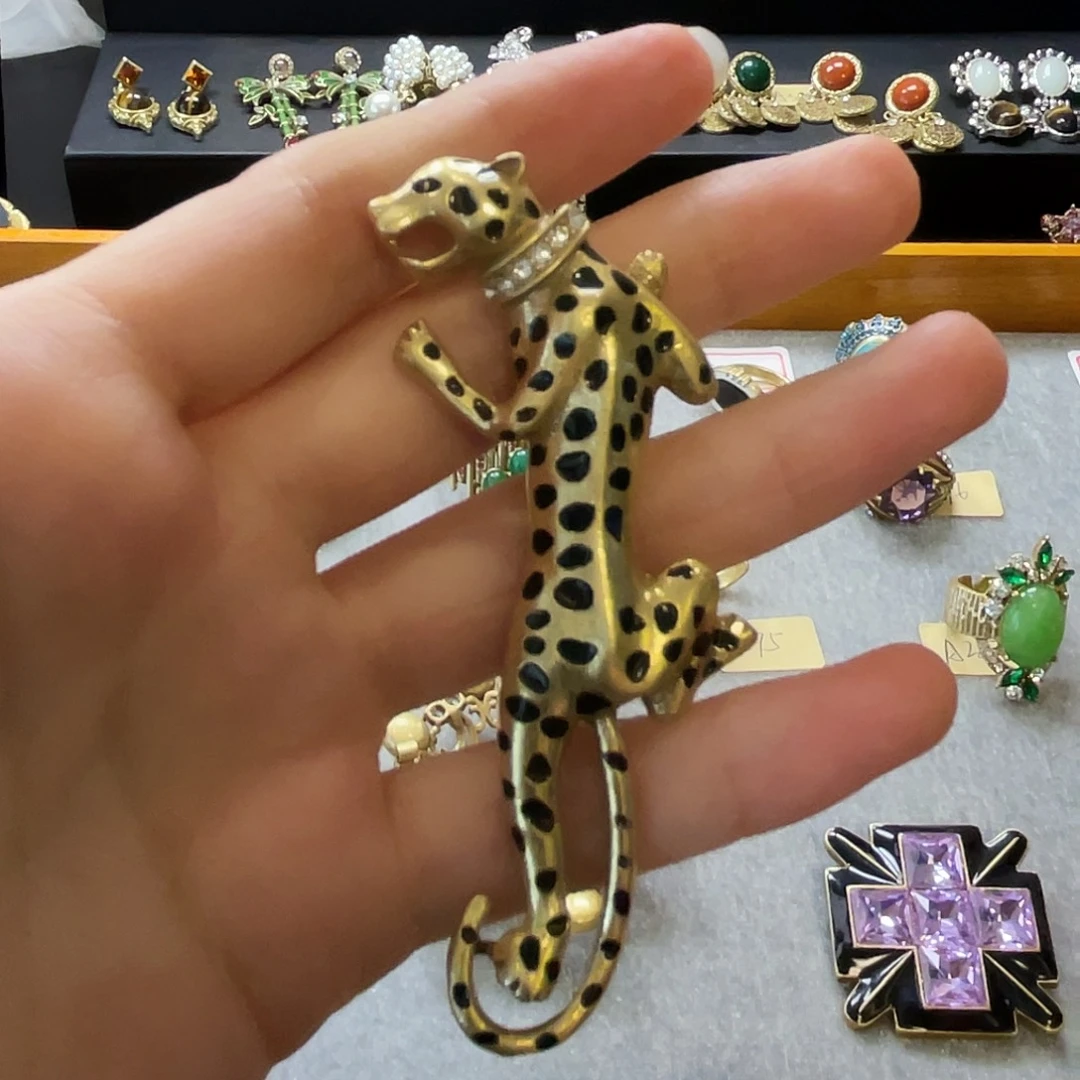 琉璃纯铜合金美丽的花朵