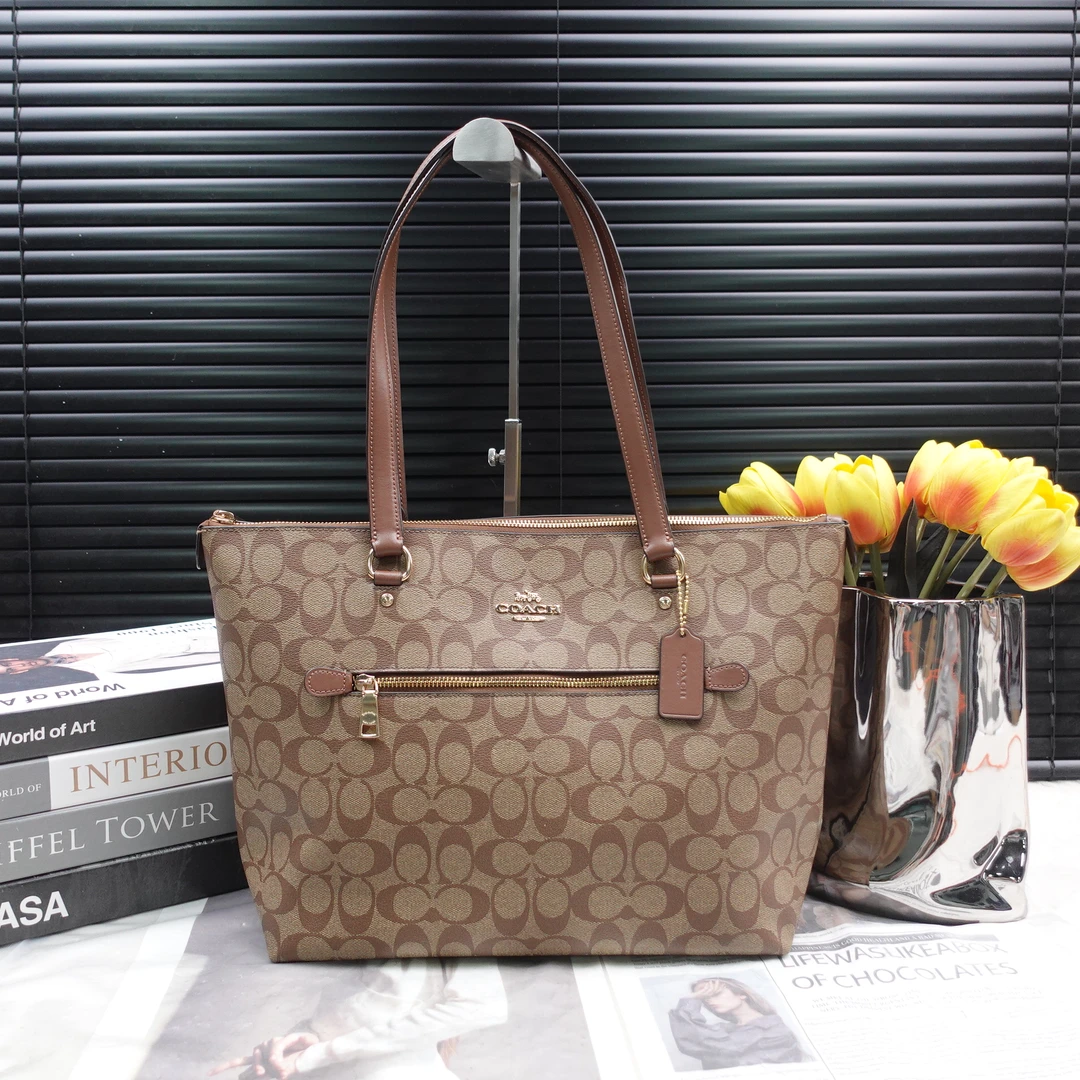 95新 COACH/蔻驰 单肩包/T20339872