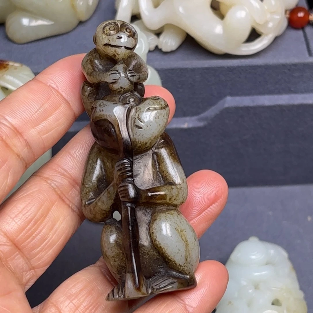 和田玉（糖玉）挂件未镶嵌缘