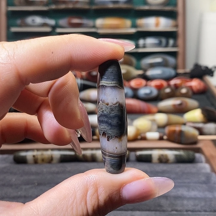 童***虎玛瑙/玉髓未镶嵌吊坠(不含链)