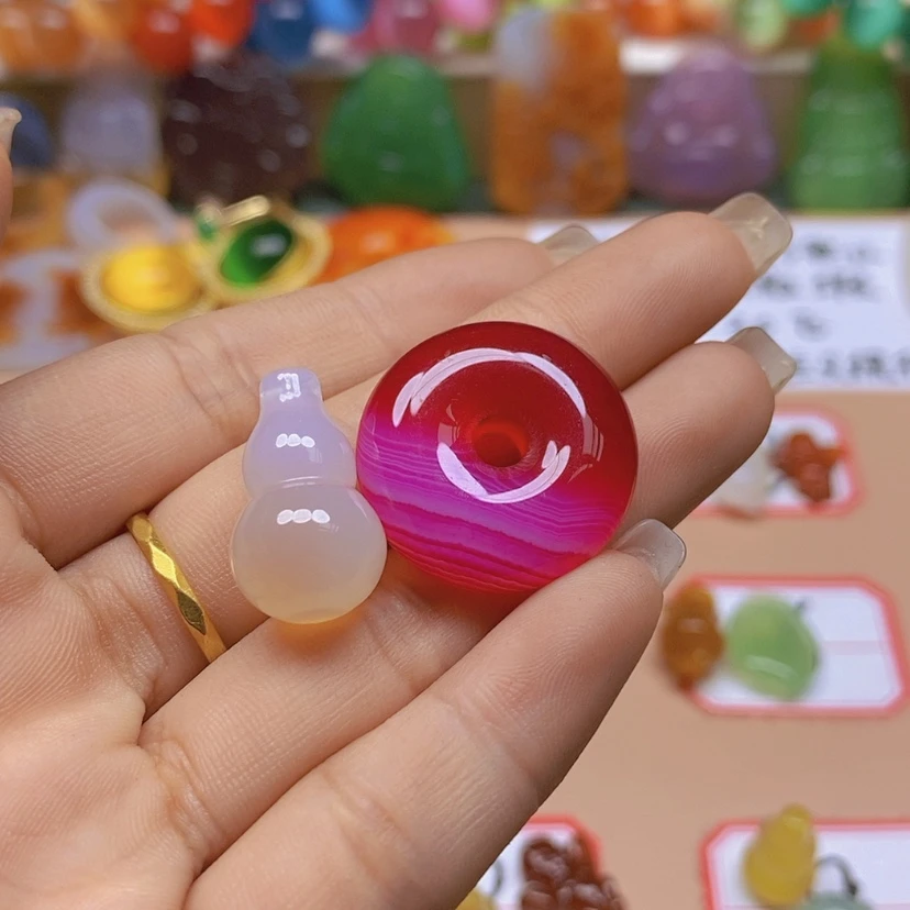 【闪购商品】玛瑙/玉髓玉牌未镶嵌小****?