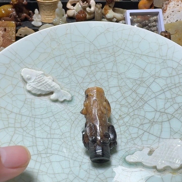 凯***件瓷片双鱼青瓷开片大碗