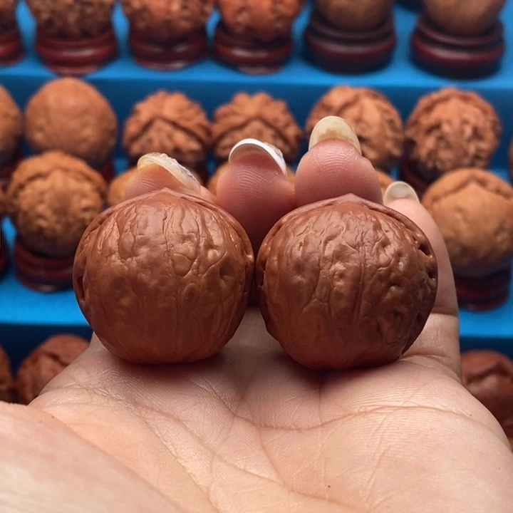 核桃精品文玩核桃手捻玄武元宝