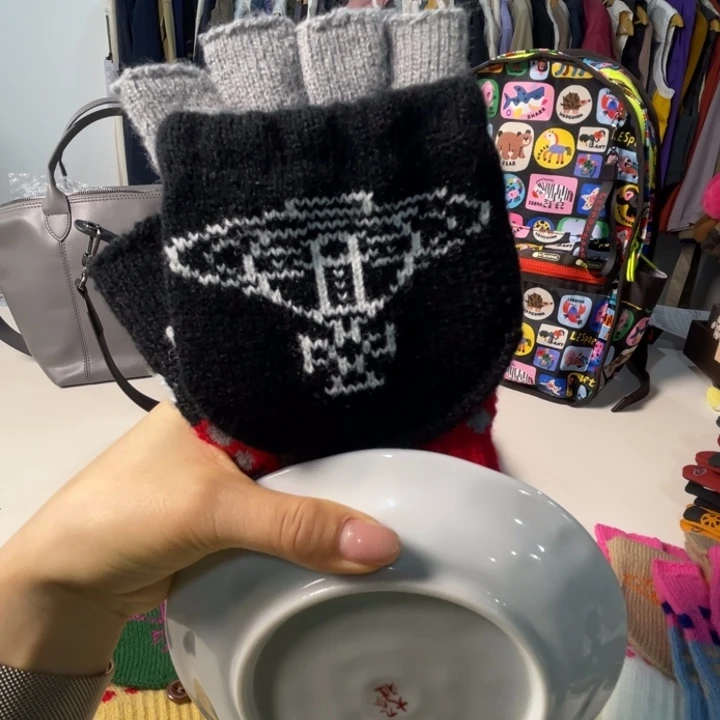 瓷片68。。。。。。。。。。。。。。。