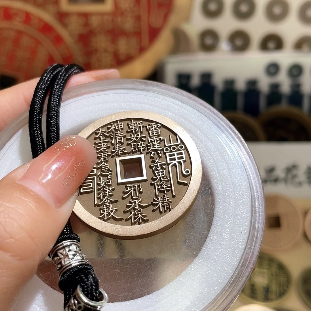 铜现代失腊工艺品