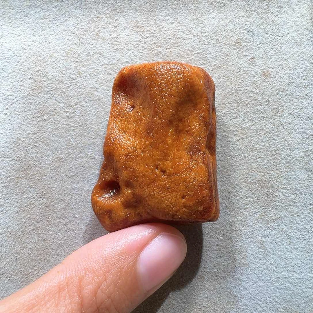 定制琥珀未镶嵌定制