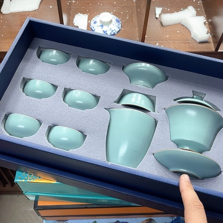 孤品茶具套装等。