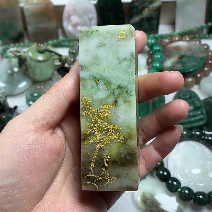 独山玉未镶嵌吊坠