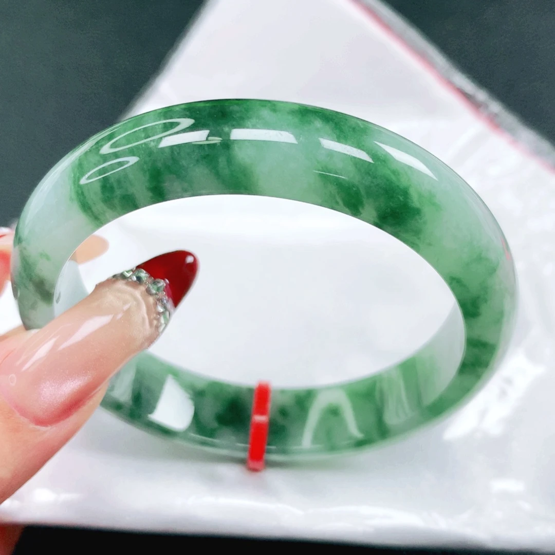 翡翠未镶嵌手镯56