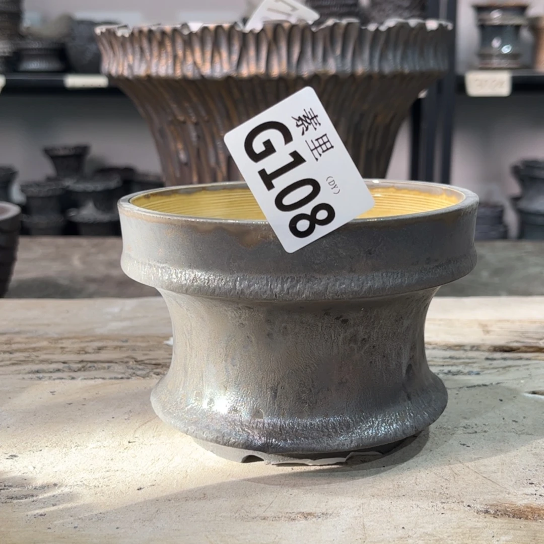 陶两个瑕疵给哥哥哈哈v