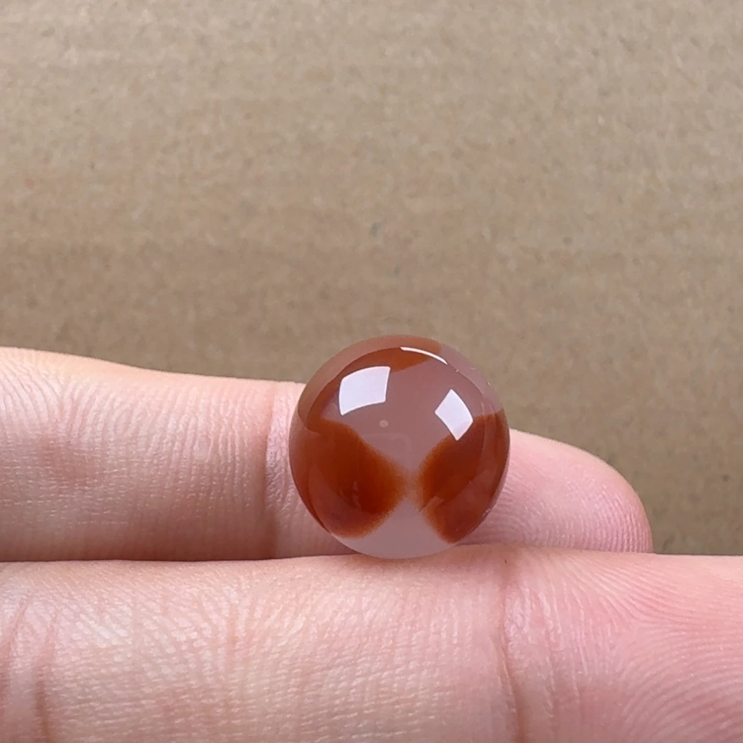 南红玛瑙未镶嵌冰飘圆珠12.6