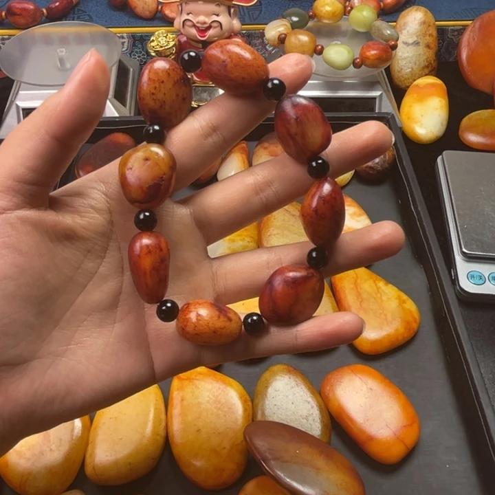 车***工和田玉未镶嵌颈饰