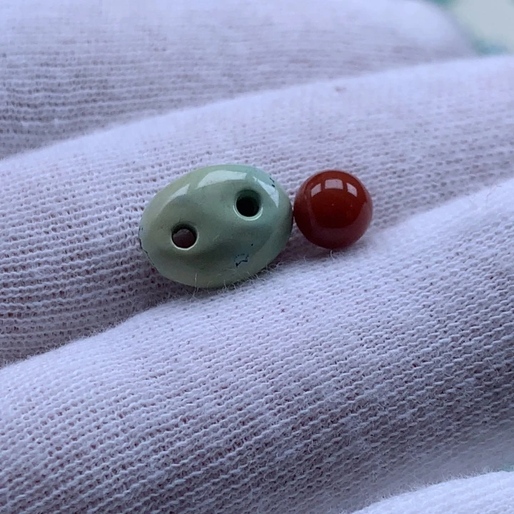 南红玛瑙未镶嵌珠宝奇石