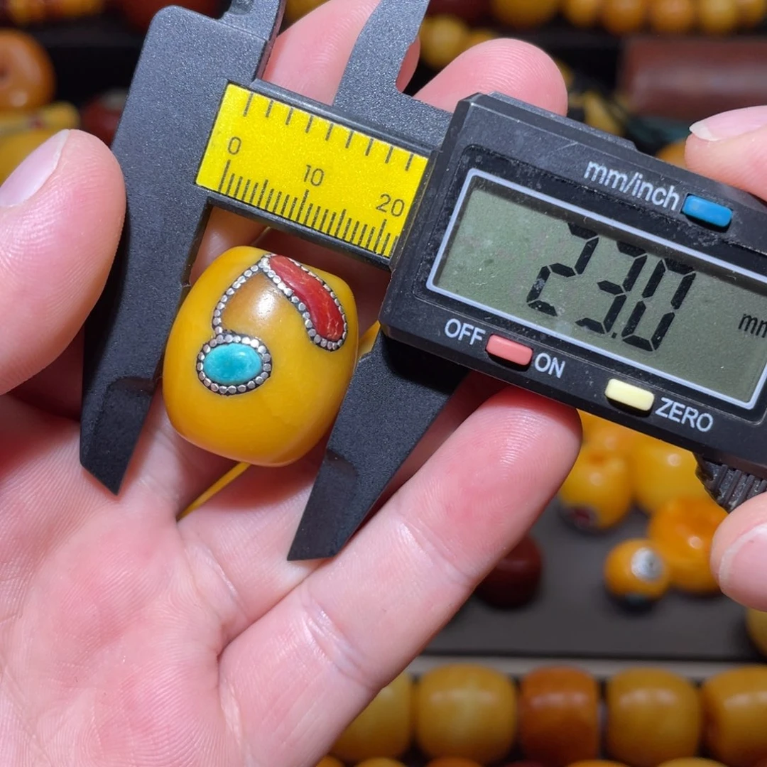 琥珀未镶嵌裸石桶珠