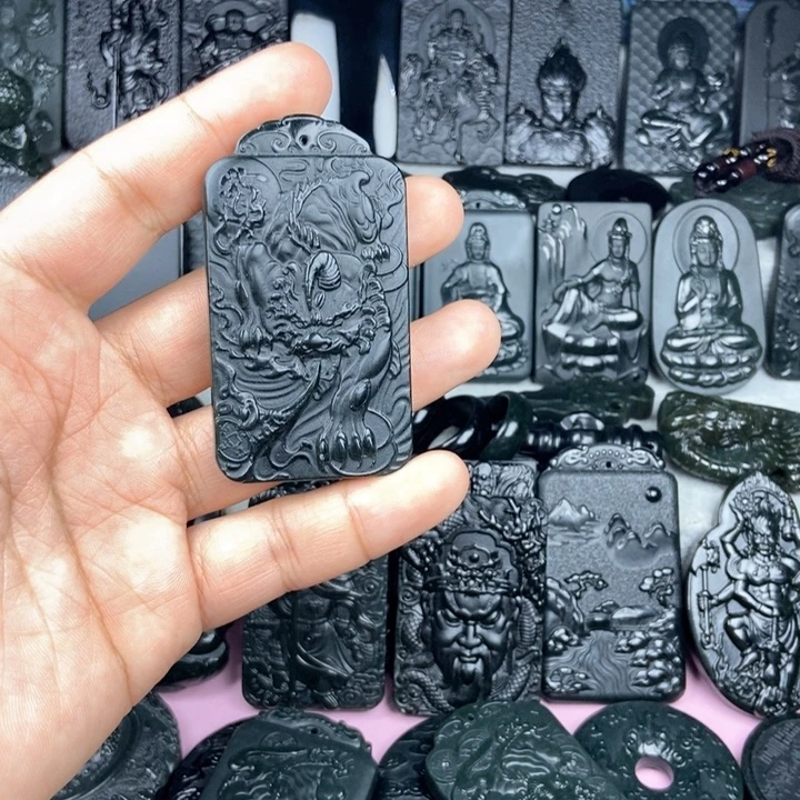 颈饰未镶嵌和田玉鹏**翔