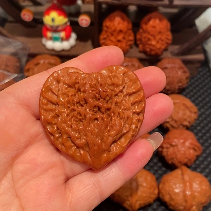 把件文玩核桃50.5尺寸桃心2453