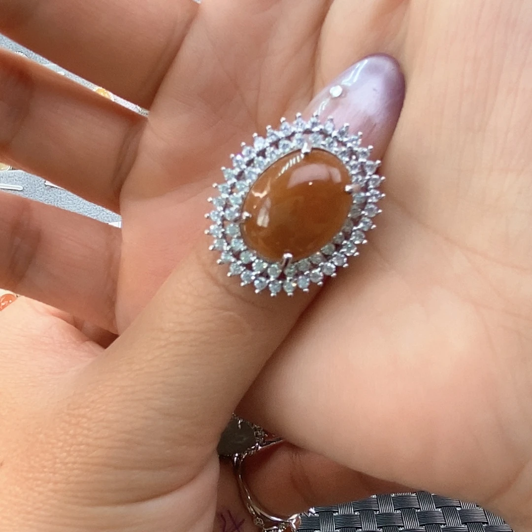 冬***阳翡翠未镶嵌戒指缅甸