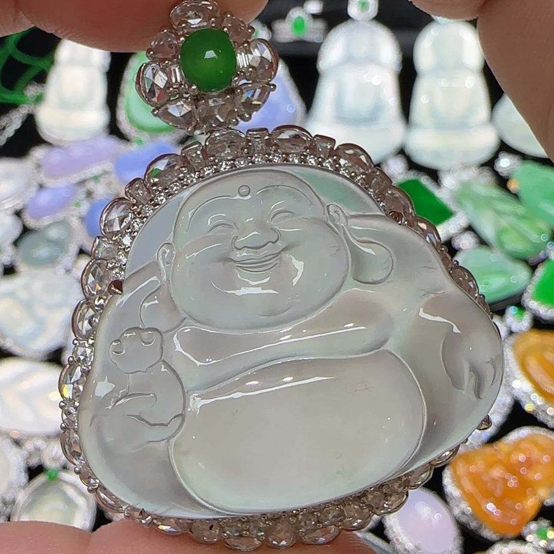 颈饰18K金镶嵌翡翠天然翡翠