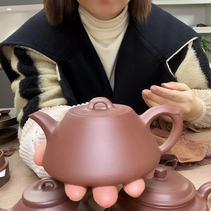 用***香茶壶紫砂微瑕全手工石瓢
