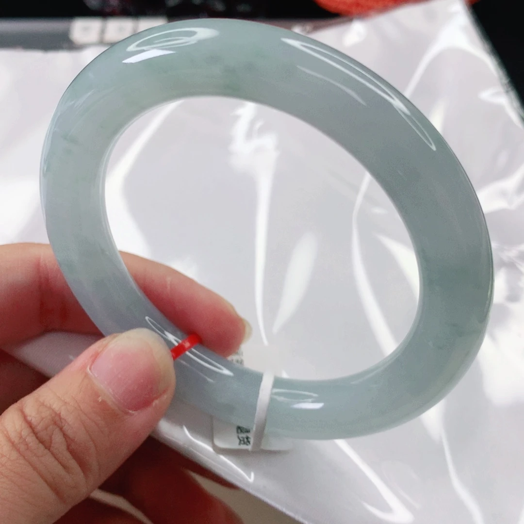 翡翠未镶嵌手镯胖圆57