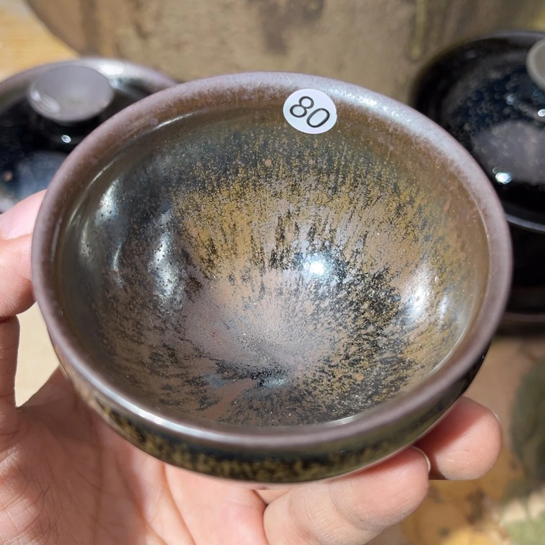 茶盏义兴龙窑坚持真柴烧