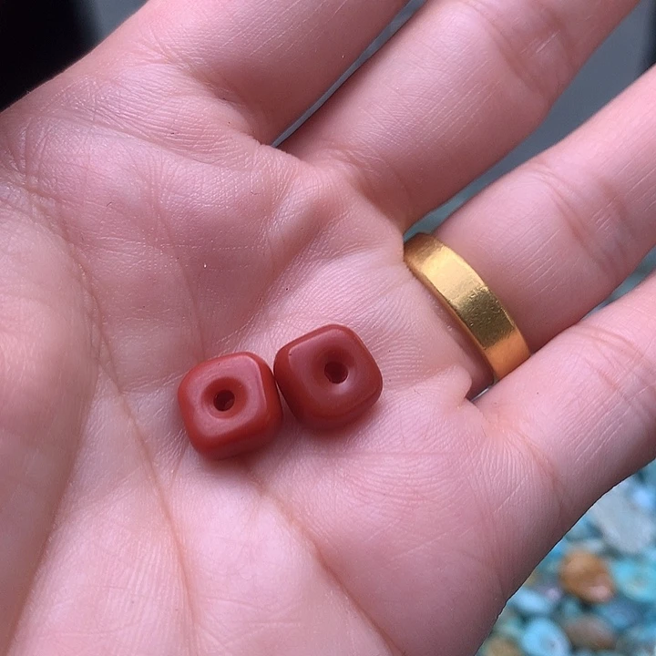 南红玛瑙未镶嵌珠宝奇石