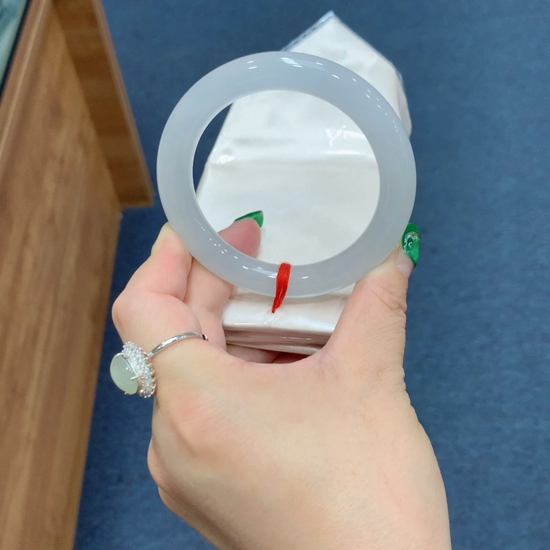 未镶嵌手镯翡翠买断