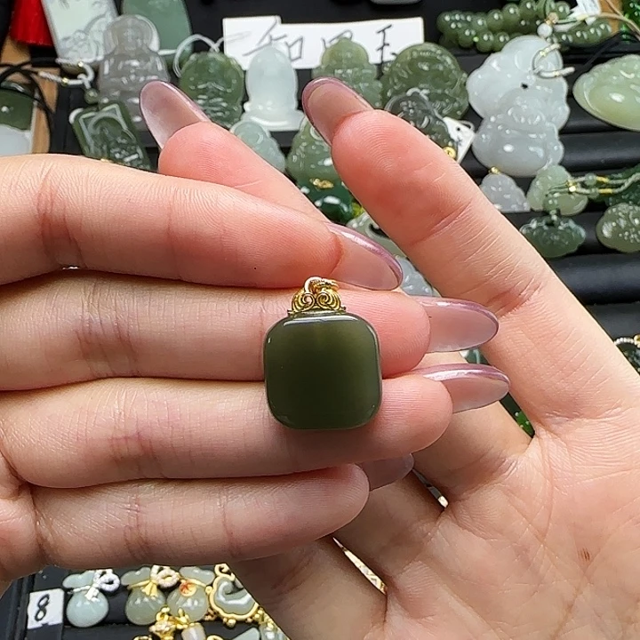 和田玉银S925镀金镶嵌颈饰