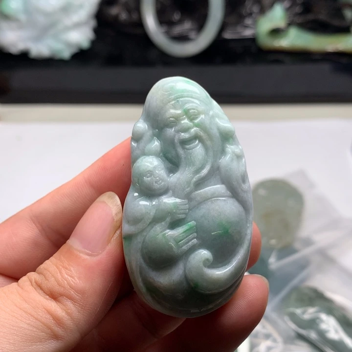 翡翠未镶嵌颈饰财爷21