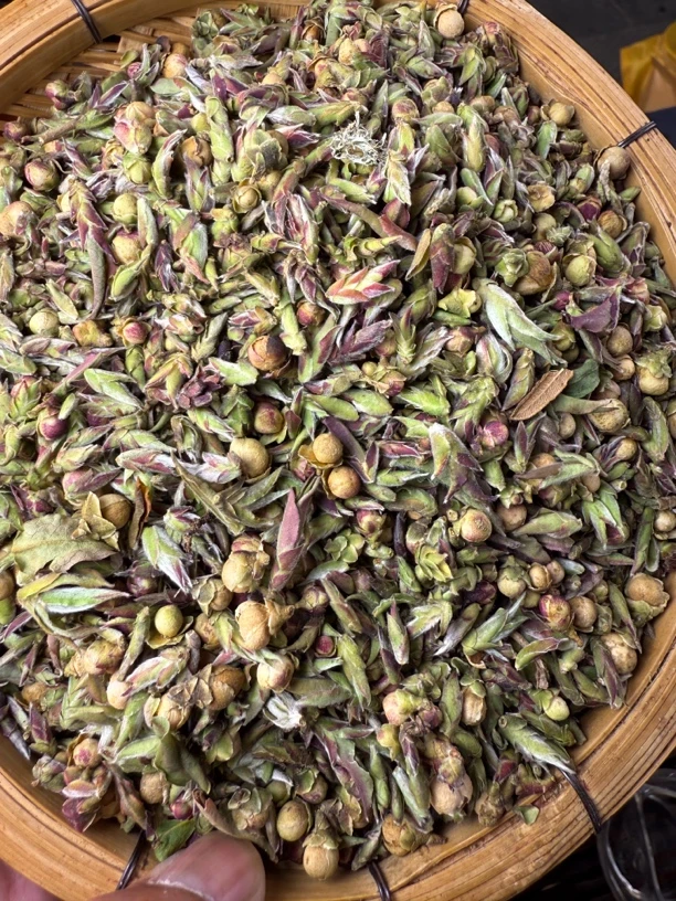 星火推荐～云南2025寒露紫芽白茶，自然森林野韵，花香馥郁