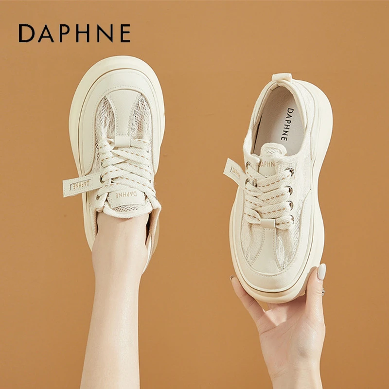 达芙妮韩版厚底板鞋2025夏季爆款透气百搭高级感休闲运动小白鞋