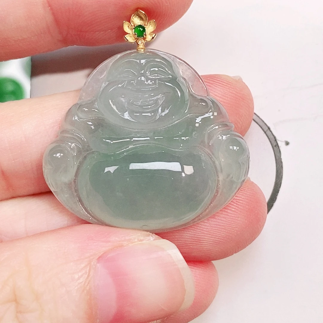 颈饰18K金镶嵌翡翠