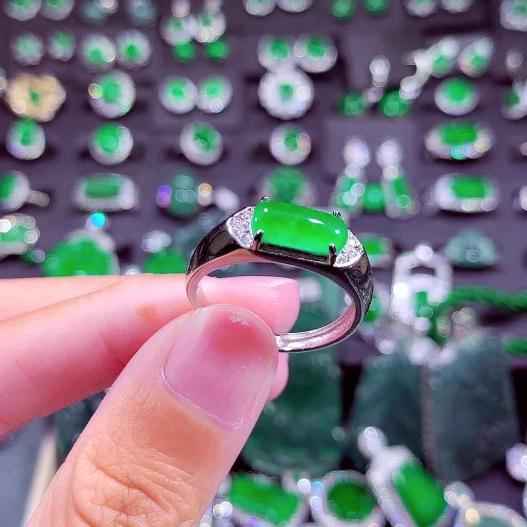 翡翠未镶嵌颈饰天然