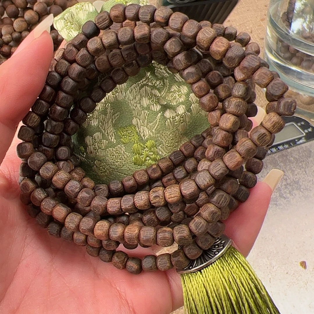 沉香香囊沉香F027奇楠沉香沉水小方糖单多样性发一