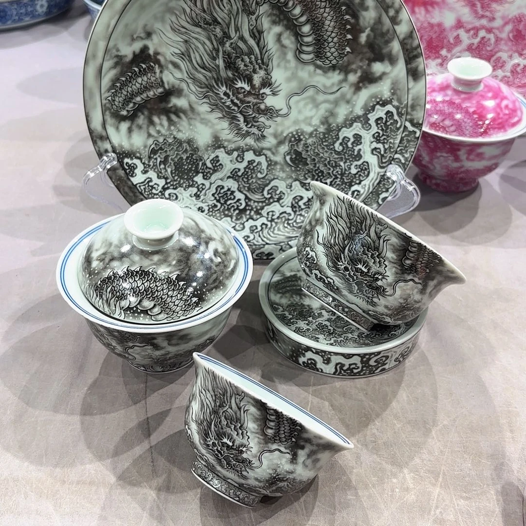 瓷片景德镇瓷器收藏地