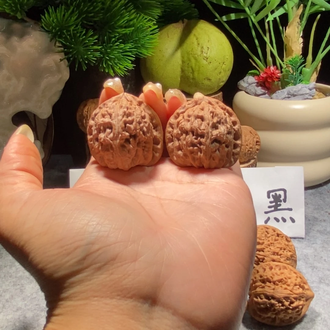 咖***量核桃把件全品37三角白