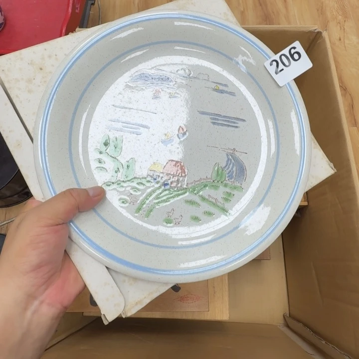 瓷片工艺品摆件瓷器摆件正能量