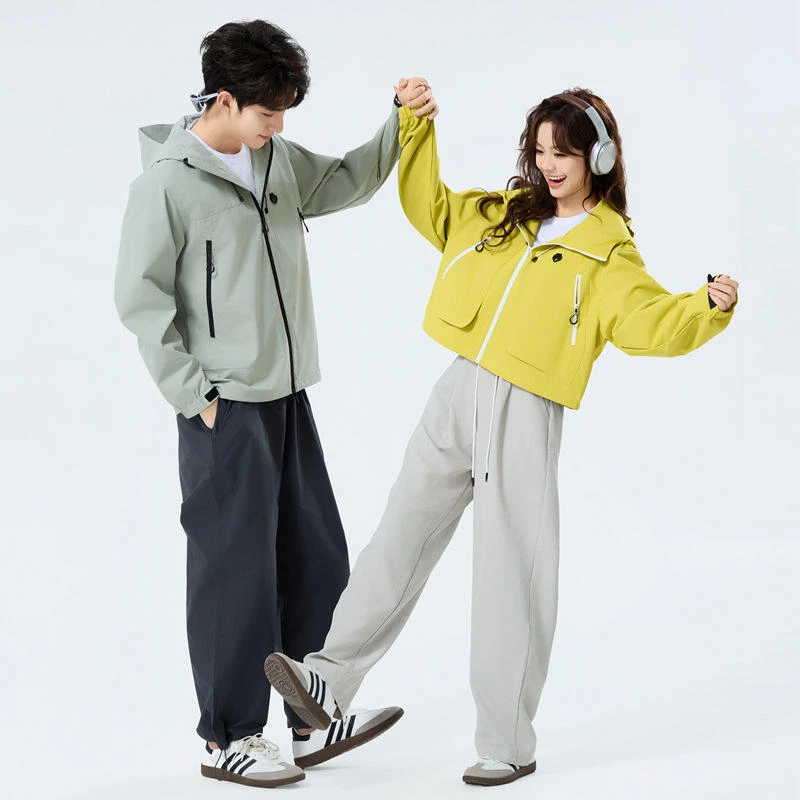冲锋衣外套男女春秋运动单层防泼水潮牌休闲百搭高级感情侣外套