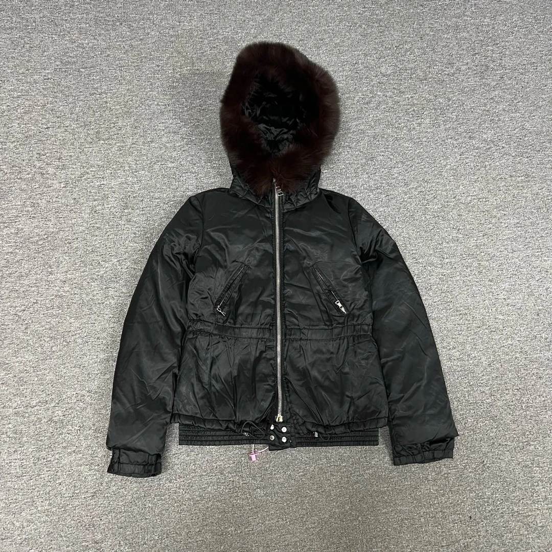 99新 Prada/普拉达 Prada 毛领羽绒服