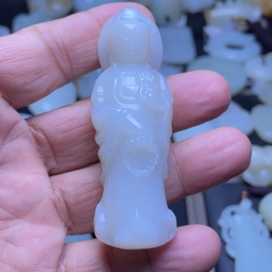 未镶嵌和田玉挂件维*