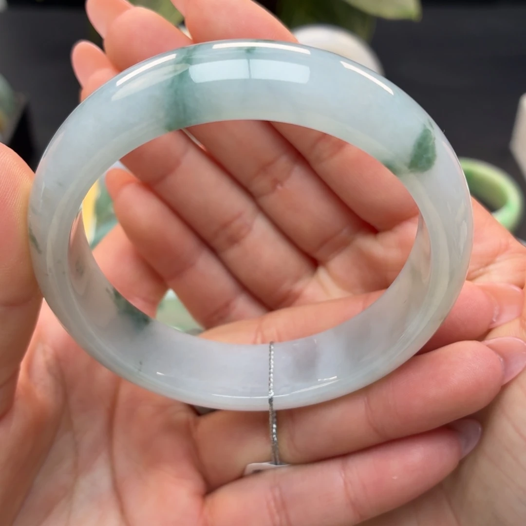 翡翠未镶嵌手镯天然