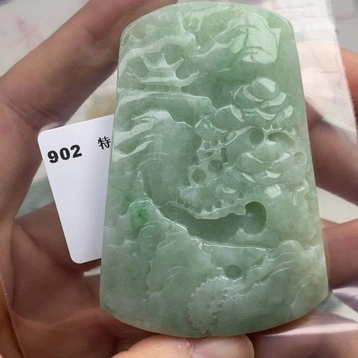 颈饰未镶嵌翡翠吊坠