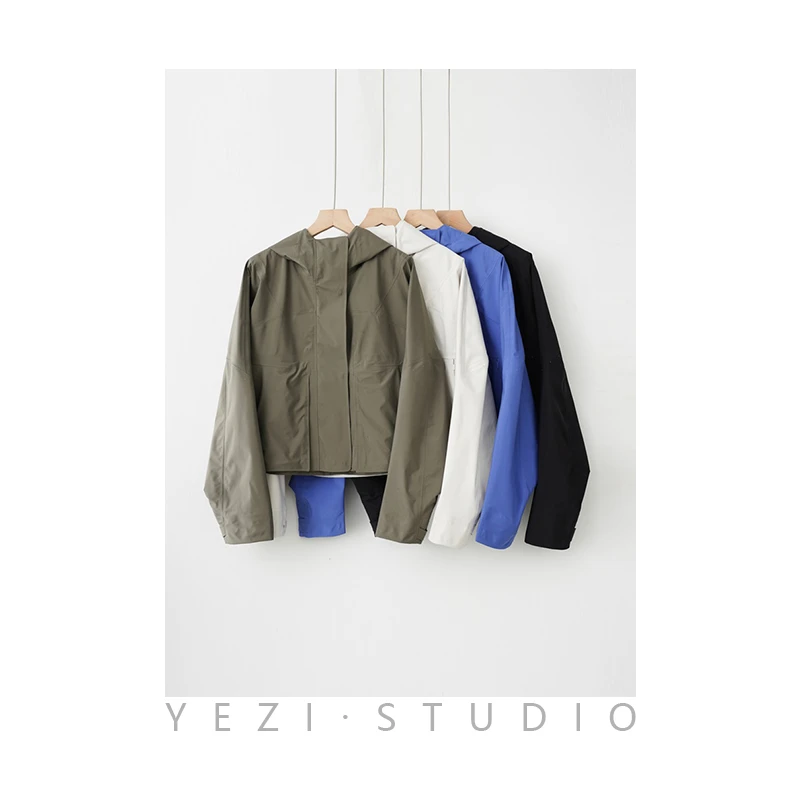 追逐者-人气款短款连帽防泼水透气慢跑服24115507