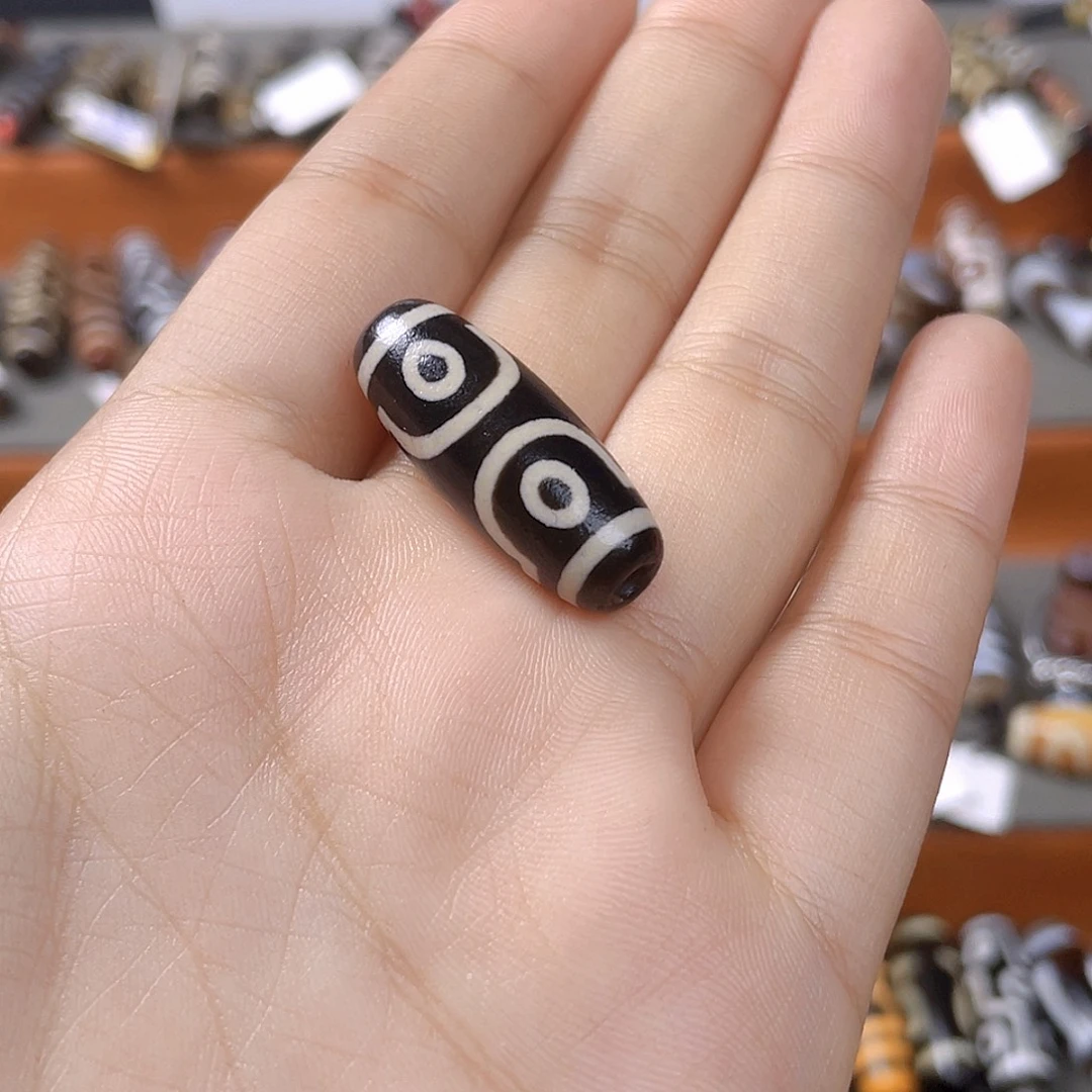 J***H玛瑙/玉髓未镶嵌颈饰