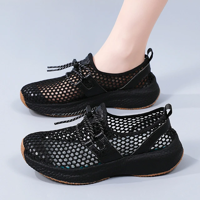 妈妈鞋子2025夏季新款网鞋女网面镂空薄款女鞋一脚蹬大网眼运动鞋