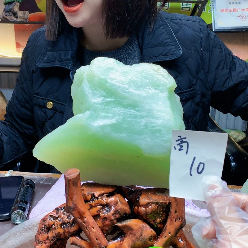 【闪购商品】未镶嵌蛇纹石玉原石街****5