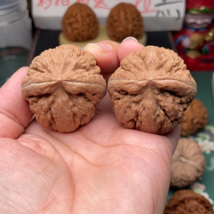 【闪购商品】把件文玩核桃40全品霸王龙