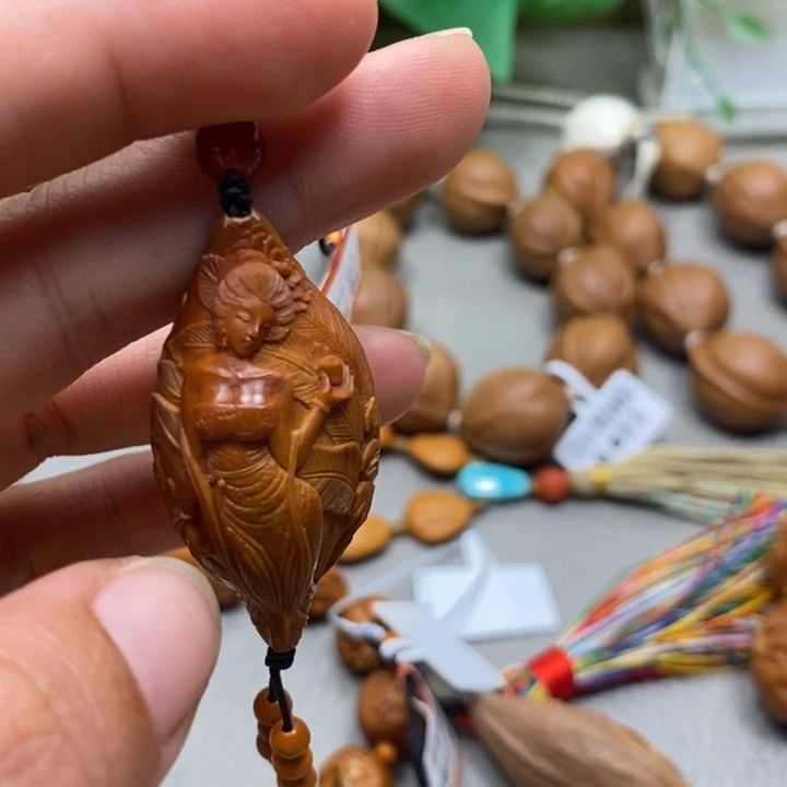 橄榄核手串/手链一*字周派大师姐美女单子